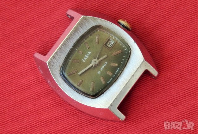 Дамски часовник Zaria 22 jewels произведен СССР, снимка 1 - Колекции - 42573979