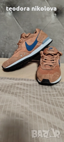 Оригинални маратонки Nike sportswear , снимка 2 - Маратонки - 51837593