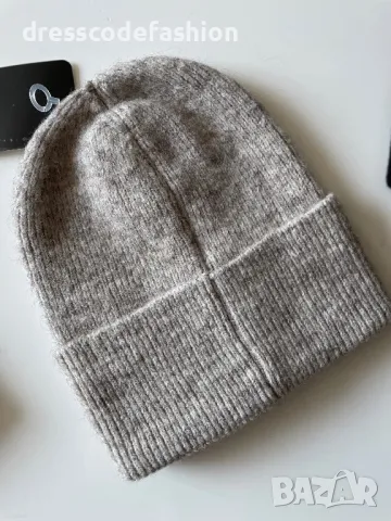 Шапка плетиво Celine, снимка 2 - Шапки - 47865311