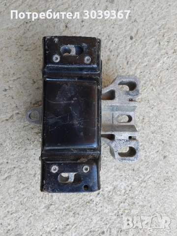 Тампон двигател Голф 4 (Golf IV), снимка 3 - Части - 51595349