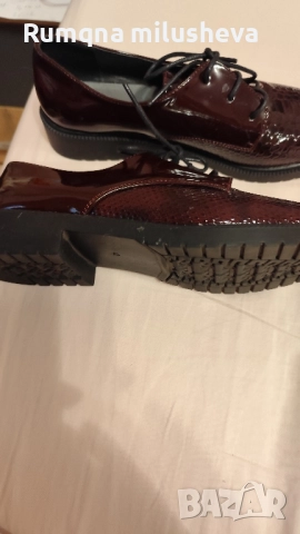 Дамски обувки 40 номер, снимка 2 - Дамски елегантни обувки - 51955883