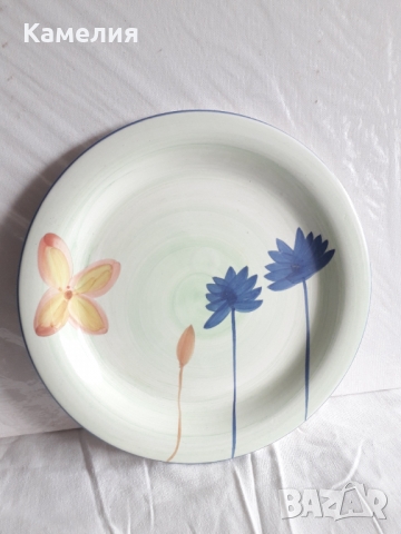 Китайска порцеланова чиния, снимка 1 - Чинии - 36089321