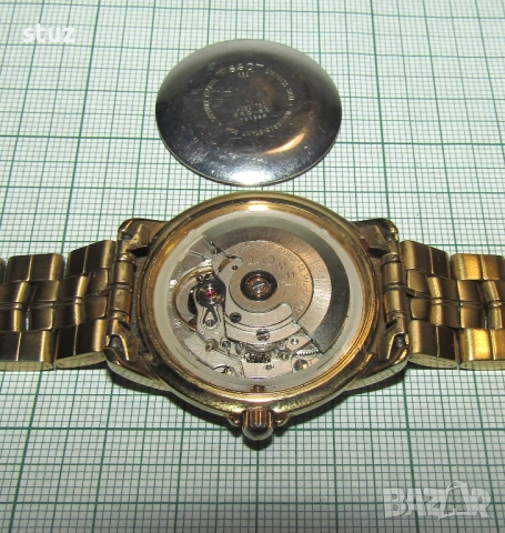 Мъжки швейцарски самонавиващ часовник Tissot, снимка 9 - Антикварни и старинни предмети - 53622742