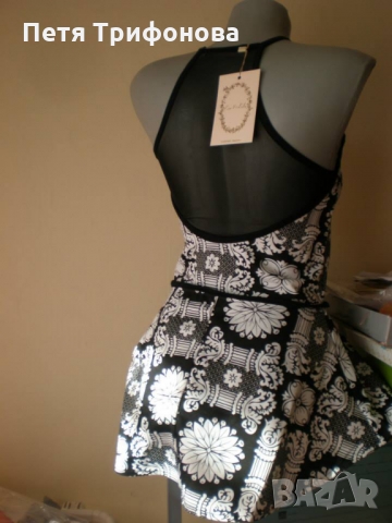 ЛИКВИДАЦИЯ НАЛИЧЕН Флорален разкроен топ с гръб от тюл размер С, снимка 2 - Корсети, бюстиета, топове - 36047206