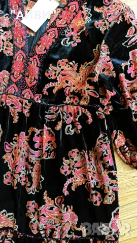 ZARA Прекрасна нова рокля, снимка 7 - Рокли - 51667348