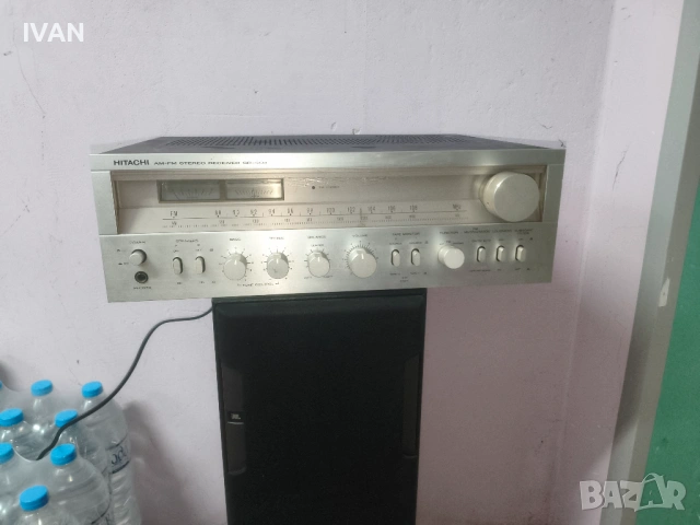 Продавам ресивар hitachi sr-504, снимка 2 - Ресийвъри, усилватели, смесителни пултове - 53441636