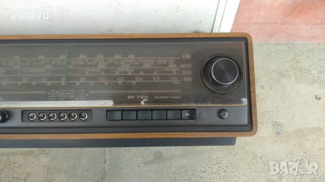 Радио Grundig RF 720, снимка 2 - Радиокасетофони, транзистори - 39026890