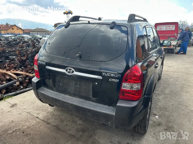 Hyundai Tucson crdi 4WD НА ЧАСТИ, снимка 4 - Автомобили и джипове - 49809999