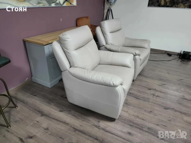 Комплект кремави кожени фотьойли - 2 броя, снимка 6 - Дивани и мека мебел - 50841818