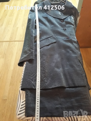 Продавам дамски костюм, снимка 10 - Костюми - 36073916