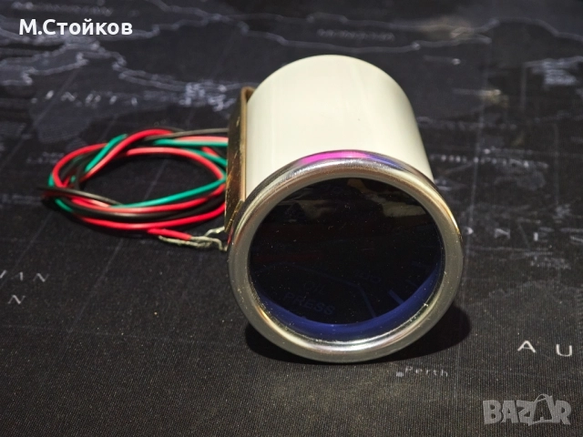 Уред за налягане на маслото 52мм тъмно стъкло , снимка 4 - Части - 52228846