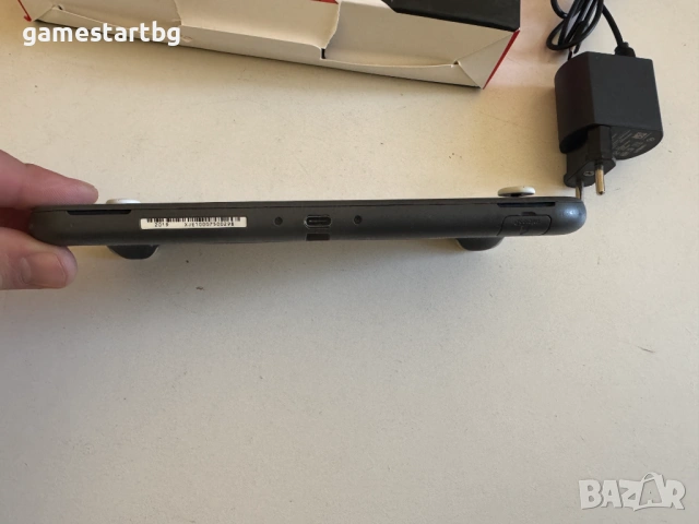 Nintendo Switch Lite, снимка 4 - Nintendo конзоли - 53713813