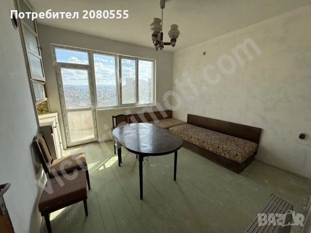 Просторен етаж с гараж, склад, сутерен и таван!, снимка 5 - Етаж от къща - 51962578