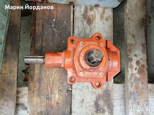 Руски редуктор 1:1, снимка 1 - Индустриална техника - 39552700