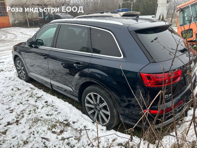 AUDI Q7 4m 2017 , снимка 3 - Автомобили и джипове - 53198271