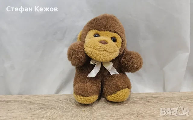Плюшени кафяво маймуна 