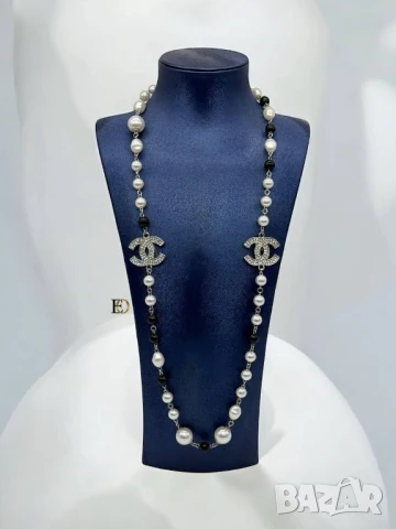 колие chanel  valentino garavani 