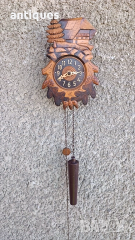 Стенен немски дървен часовник Шварцвалд - Forest house, снимка 2 - Антикварни и старинни предмети - 53411842
