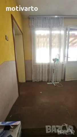 от СОБСТВЕНИК Къща с гараж и двор, снимка 4 - Къщи - 55853523