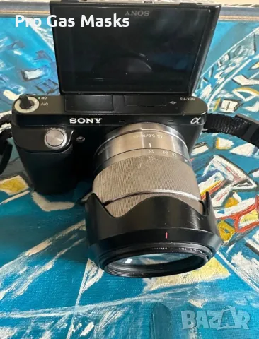 Професионален Фотоапарат Sony Alpha Nex-F3 HD Video 16.1 Mp Articulated 3.0 inch LCD 18-55 mm Lens+ , снимка 2 - Фотоапарати - 49627664