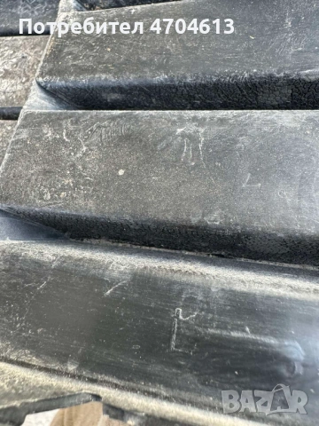 Лява предна решетка на халогена на предна броня на Ауди Audi A4 B8 само за 20Eur. 8K0807681A, снимка 3 - Части - 53130697