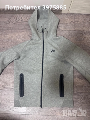 Nike tech fleece