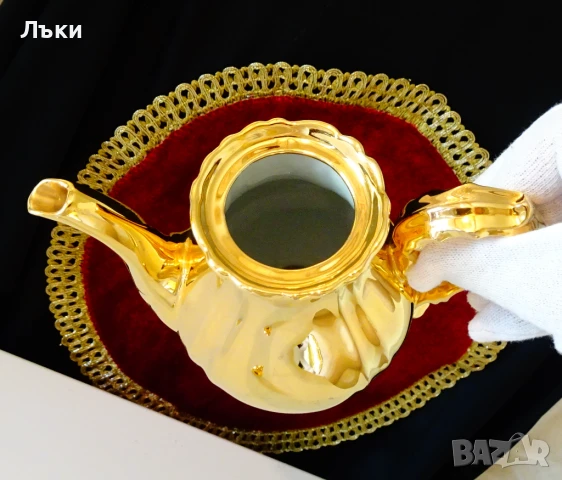 Сервиз за кафе баварски порцелан,чисто злато,барок. , снимка 4 - Антикварни и старинни предмети - 51181257