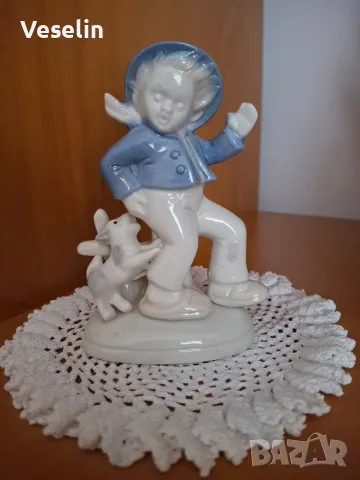 Порцеланова фигура