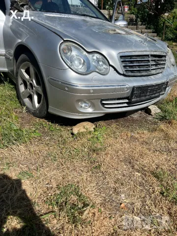 Mercedes c320 4-матик бензин НА ЧАСТИ, снимка 2 - Автомобили и джипове - 50201181