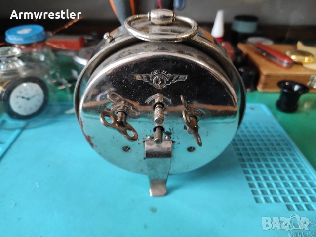 Голям Немски Механичен Часовник Будилник , снимка 4 - Антикварни и старинни предмети - 51863670