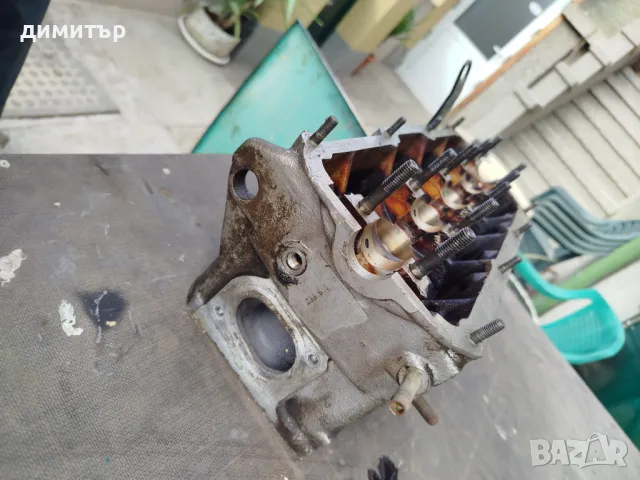 Глава за vw golf 3  1.6.  74 kw 101 hp