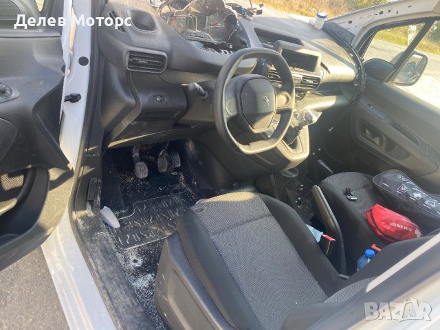 Peugeot Partner K9 1. 5 BliueHDi, 102 кс. , 6 ск. , двигател YHT, 8 000 km, 2023 г. , euro 6D, Пежо , снимка 6 - Автомобили и джипове - 42205436