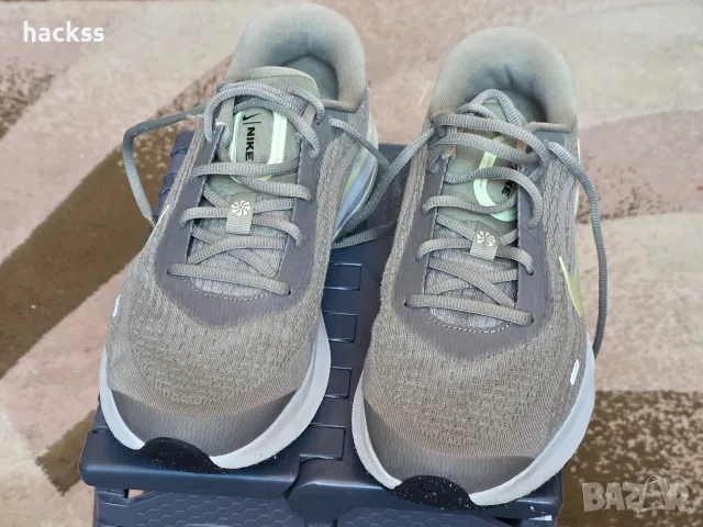 Nike Journey Run Като Нови! , снимка 2 - Маратонки - 55768977