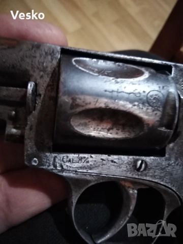 Колекционерски револвер, снимка 3 - Антикварни и старинни предмети - 53636948