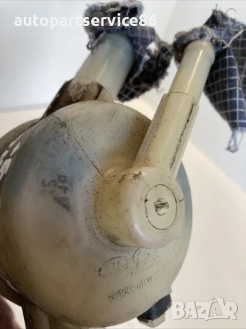 Резервоар за хидравлична течност на сервоуправлението за KIA Carnival 2.9 CRDi (2006–2012) 57150-4D1, снимка 2 - Части - 53204119