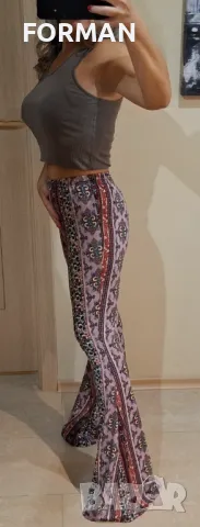 СТРАХОТЕН панталон чарлстон с пейсли принт, снимка 2 - Панталони - 47872126