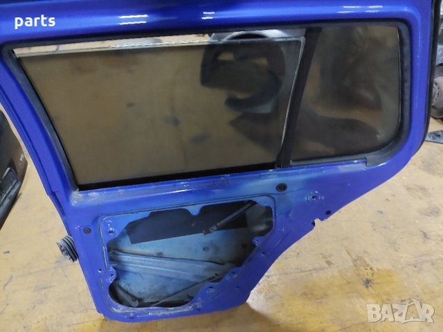 Задна Дясна Врата Голф 4 - VW Golf 4 N, снимка 8 - Части - 35967375