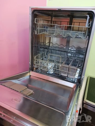Съдомиялна за пълно вграждане  SIEMENS - 60 см, снимка 6 - Съдомиялни - 47813833