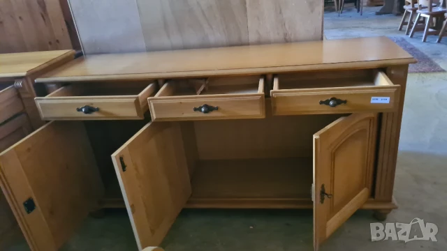 Ретро комод скрин с шкачета и чекмеджета, снимка 3 - Скринове - 50770244