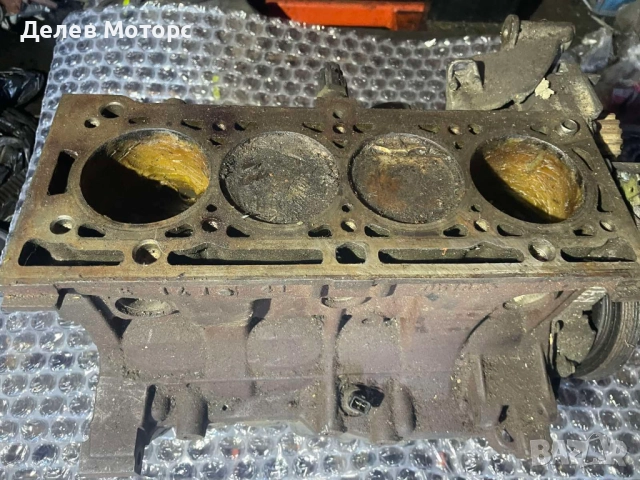 K4MD812 двигател, долница с колянов вал биели и бутала от Рено Сценик 1.6 16V 112 кс., 2006-2008 г.,, снимка 3 - Части - 52320561