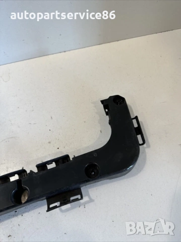 Държач за броня заден ляв за Jeep Grand Cherokee 3.0 Crd (2012) 55079223AG, снимка 2 - Части - 53512078