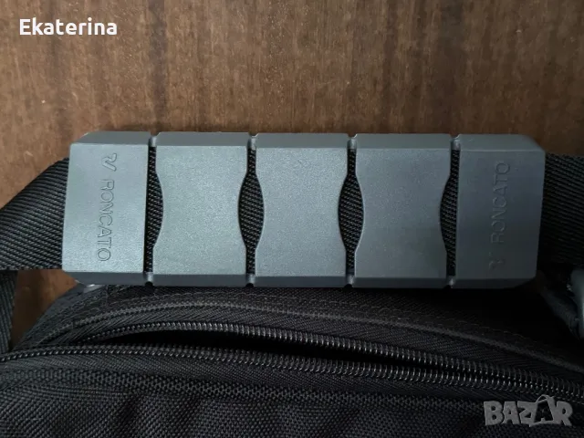 Мъжка чанта Roncato за през рамо, снимка 7 - Чанти - 50411804