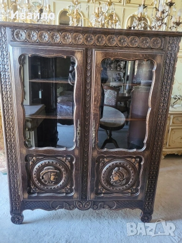 Старинна витрина , снимка 8 - Секции и витрини - 53854474