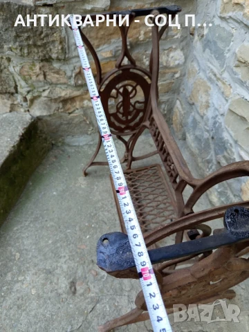 Соц Стара Немска Основа От Шевна Машина Сингер., снимка 8 - Антикварни и старинни предмети - 50813766