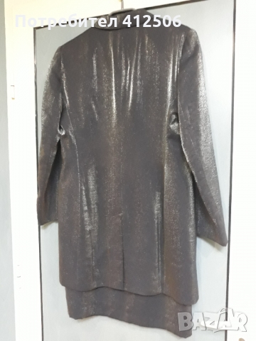 Продавам дамски костюм, снимка 11 - Костюми - 36073916