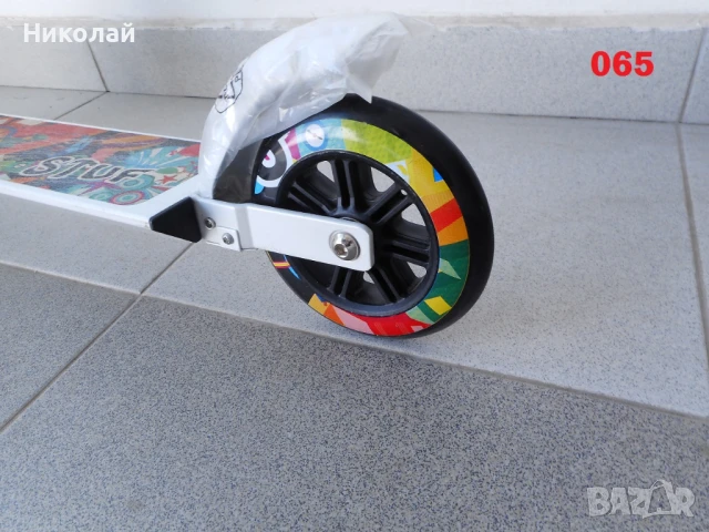 -45% - НОВА Тротинетка STUF Scoop S1000, снимка 12 - Скейтборд, ховърборд, уейвборд - 32446997