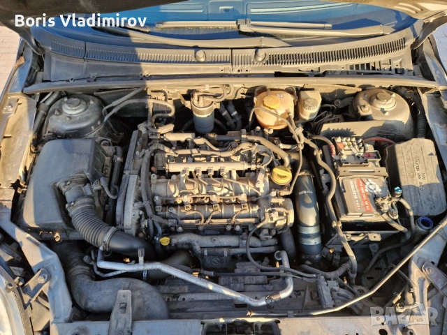 Fiat Croma 1.9 Multijet, снимка 12 - Автомобили и джипове - 53713599