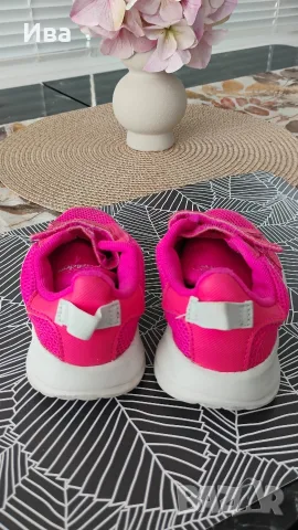 детски маратонки adidas 25-ти номер, снимка 4 - Детски маратонки - 55875501