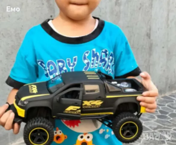 Джип с дистанционно управление: Офроуд, снимка 2 - Електрически играчки - 48109452
