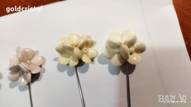 порцелан  брошка игла , снимка 2 - Антикварни и старинни предмети - 39553988